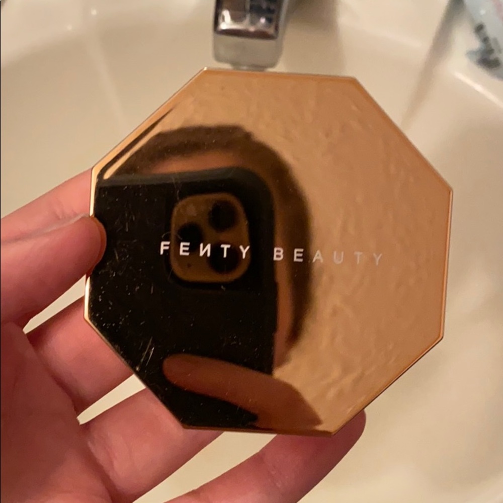 Fenty Beauty Bronzer